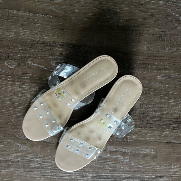 Steven Madden clear sandal 2 inch heel - Picture 4 of 7